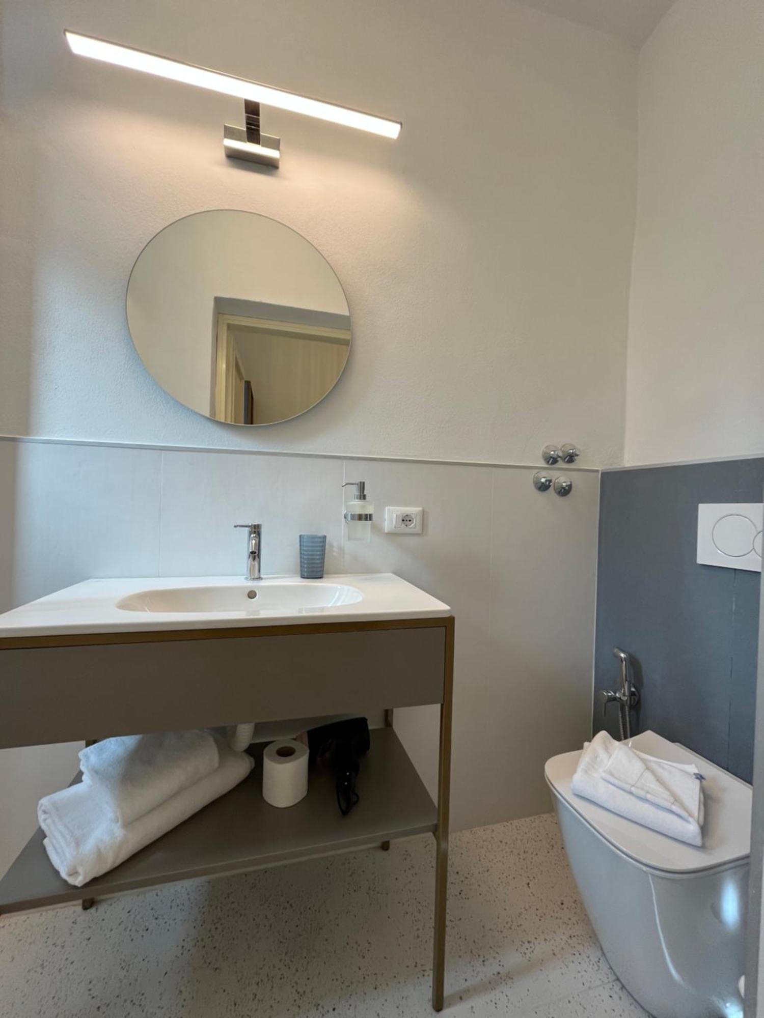 Hotel Duca D'Aosta Floransa Dış mekan fotoğraf