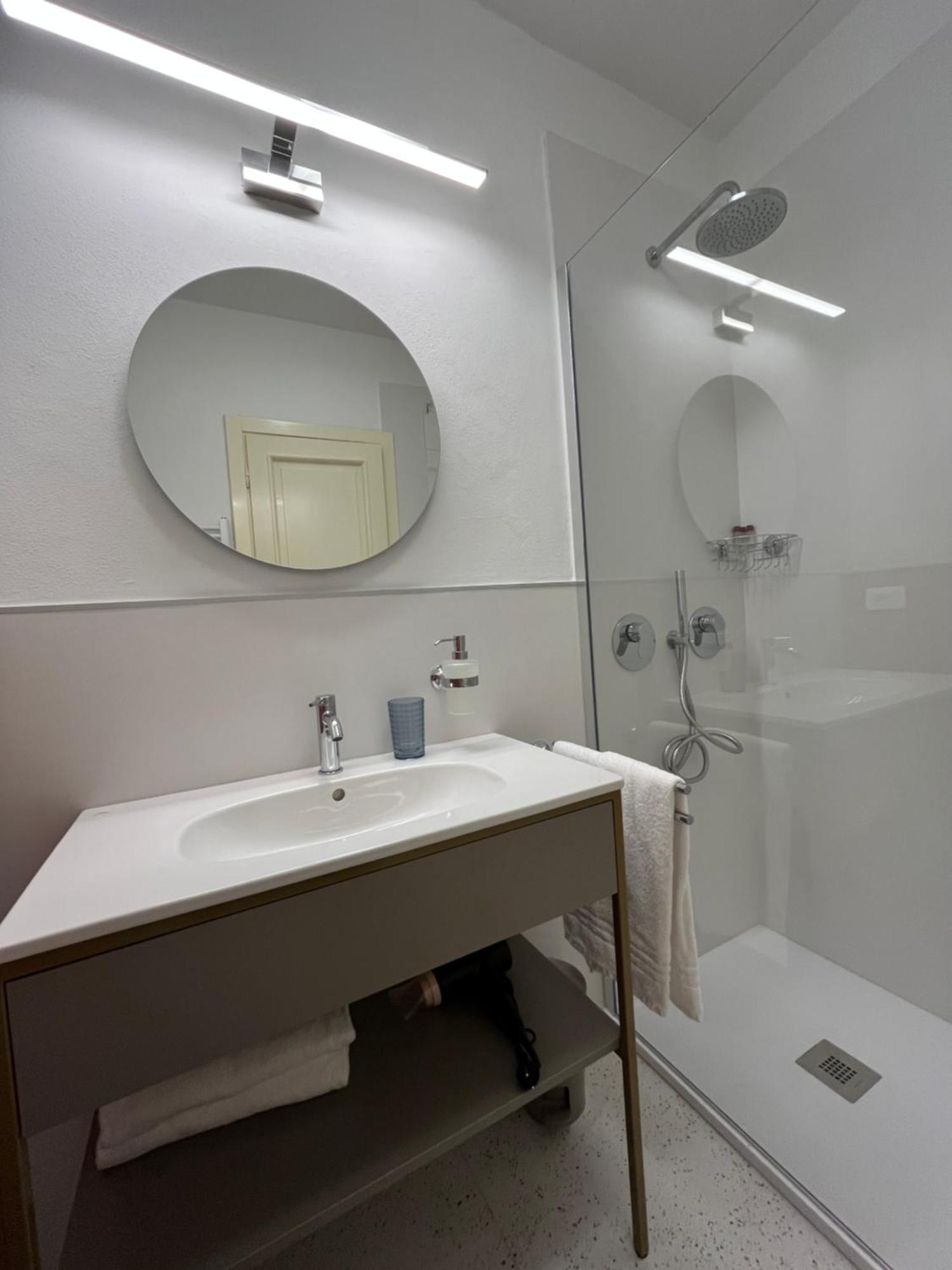 Hotel Duca D'Aosta Floransa Dış mekan fotoğraf