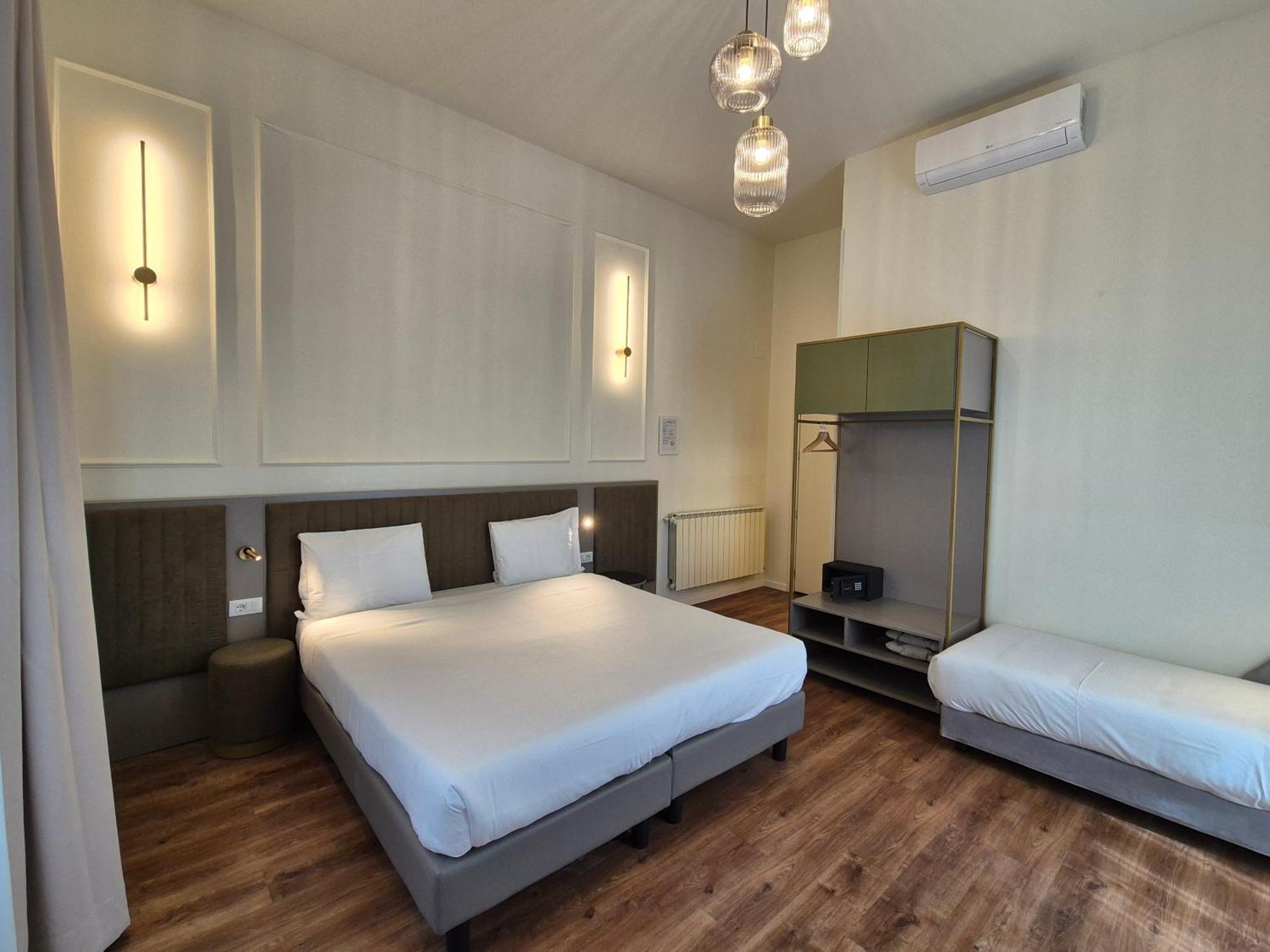 Hotel Duca D'Aosta Floransa Dış mekan fotoğraf
