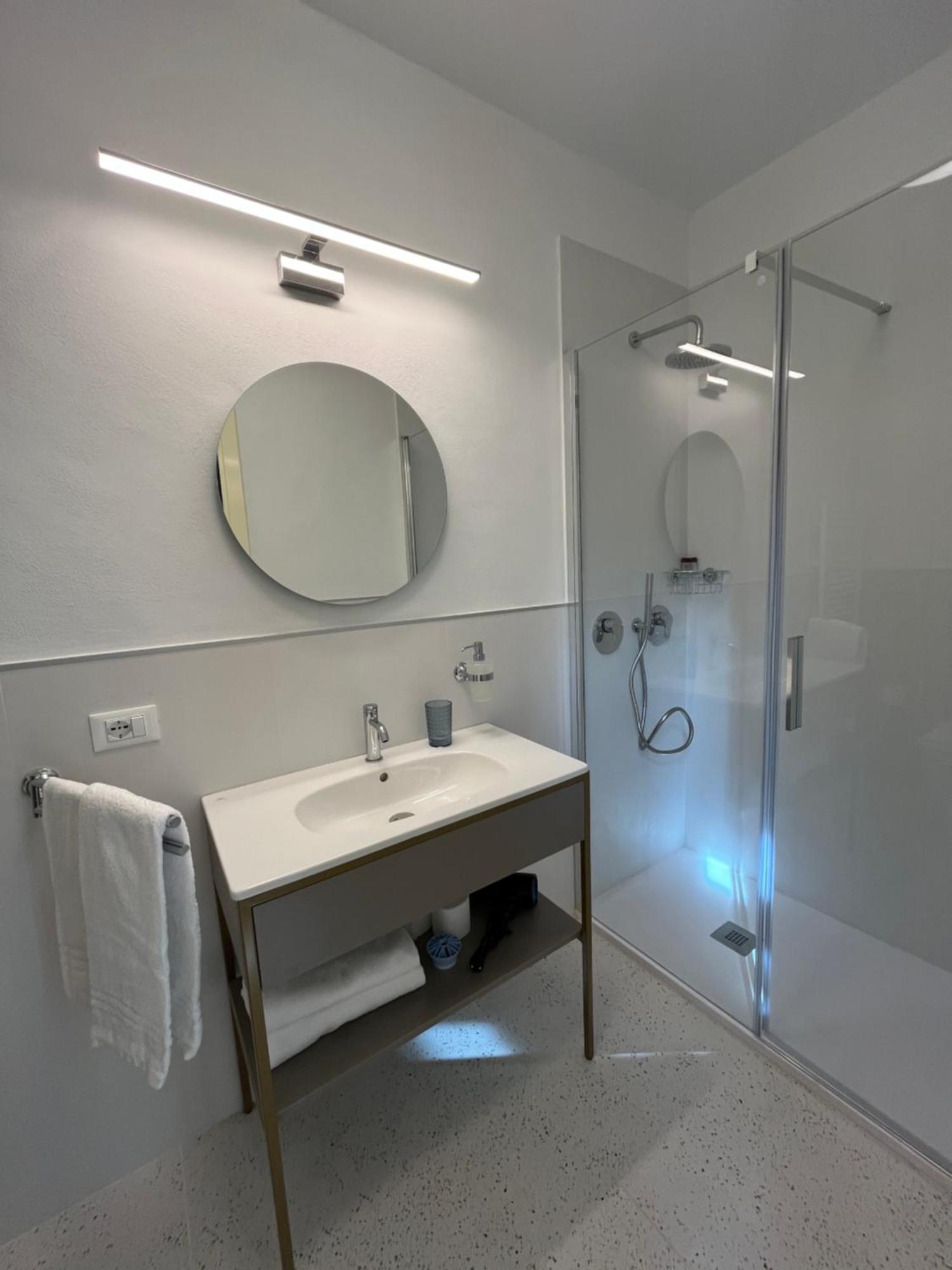 Hotel Duca D'Aosta Floransa Dış mekan fotoğraf